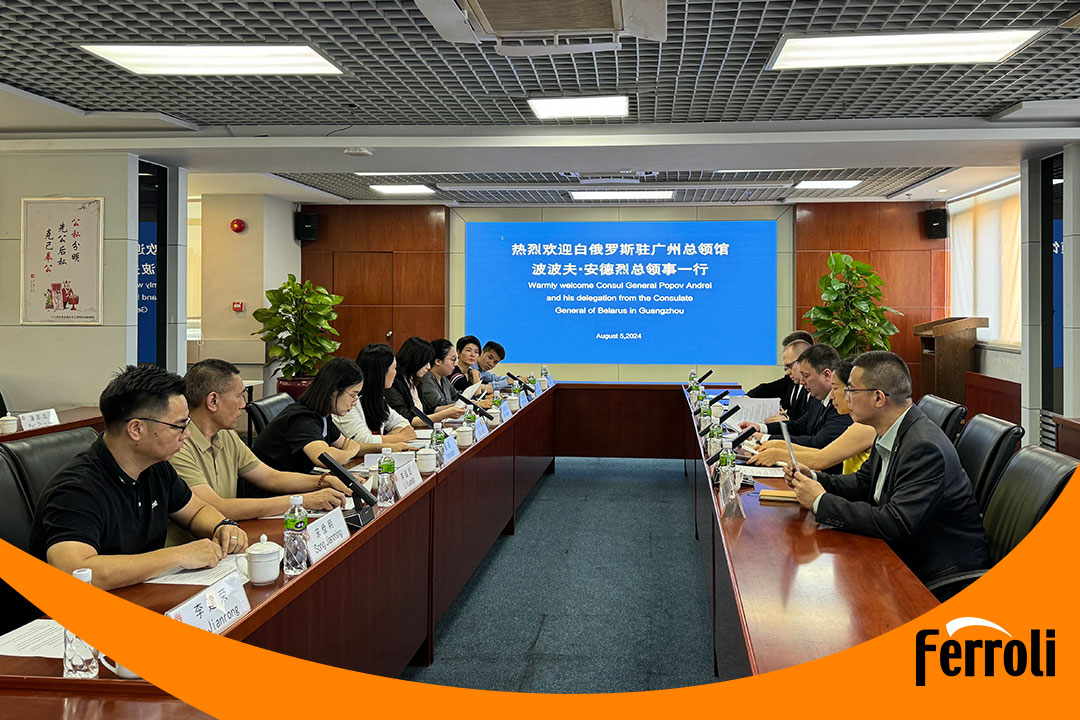 法罗力受邀与白俄罗斯驻昭通总领事一行发展座谈互换